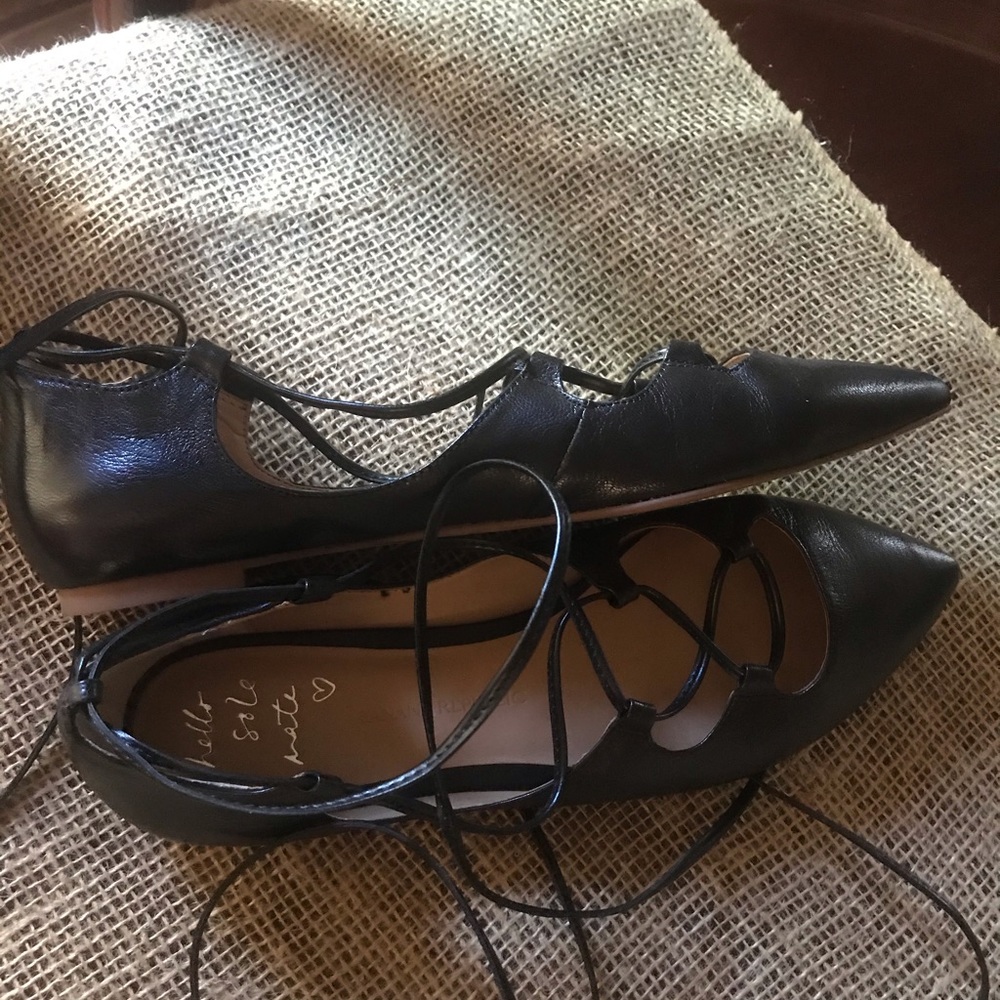 NWOB Banana Republic black leather flats - Picture 3 of 5